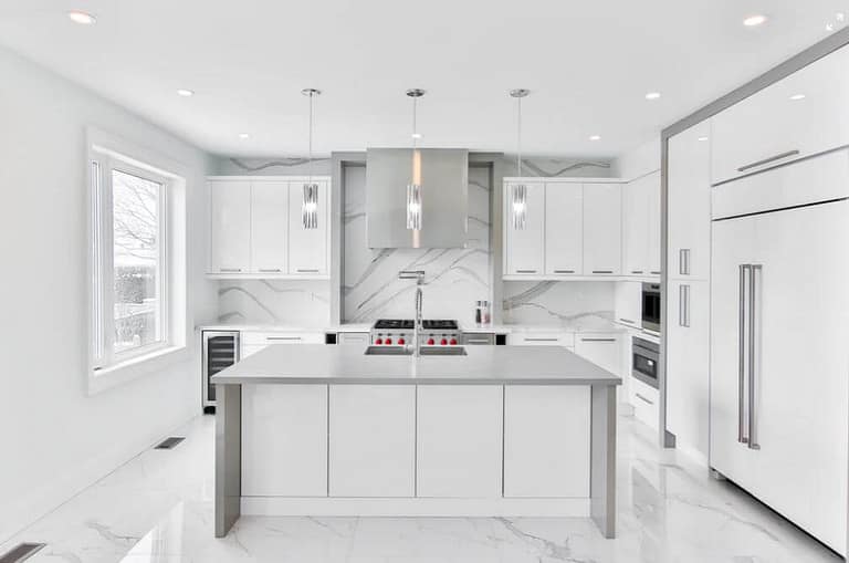 all white kitchen